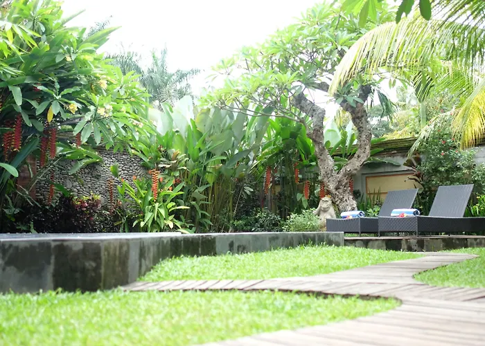 Budhi Ayu And By Mahaputra 3* ウブド